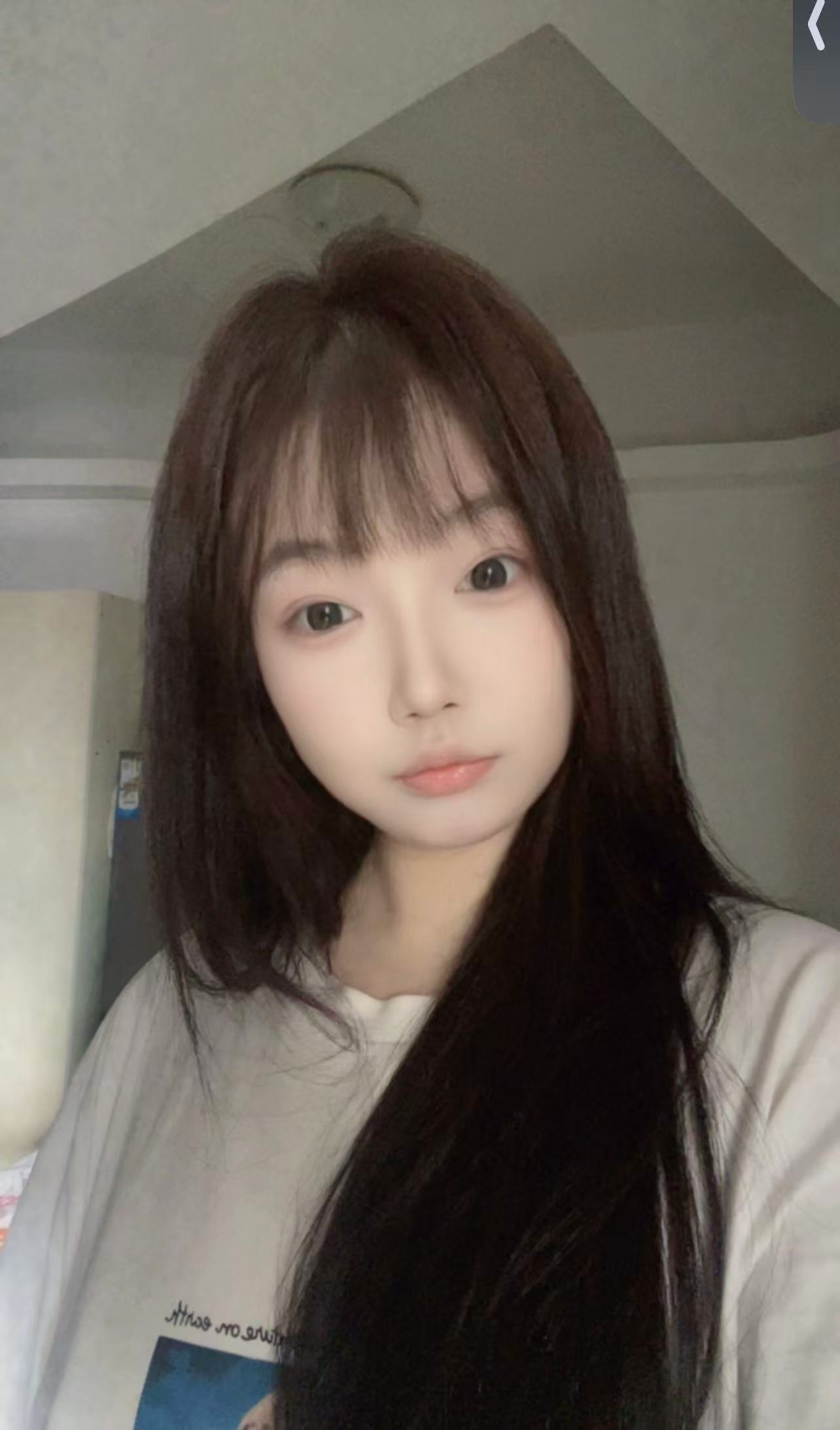 龙岗约会高挑颜值女友露露