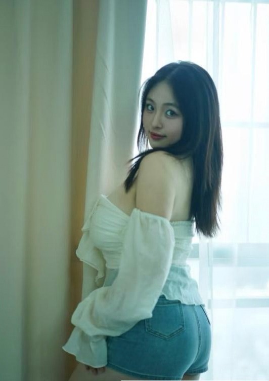 天河区约会情人大奶莎莎