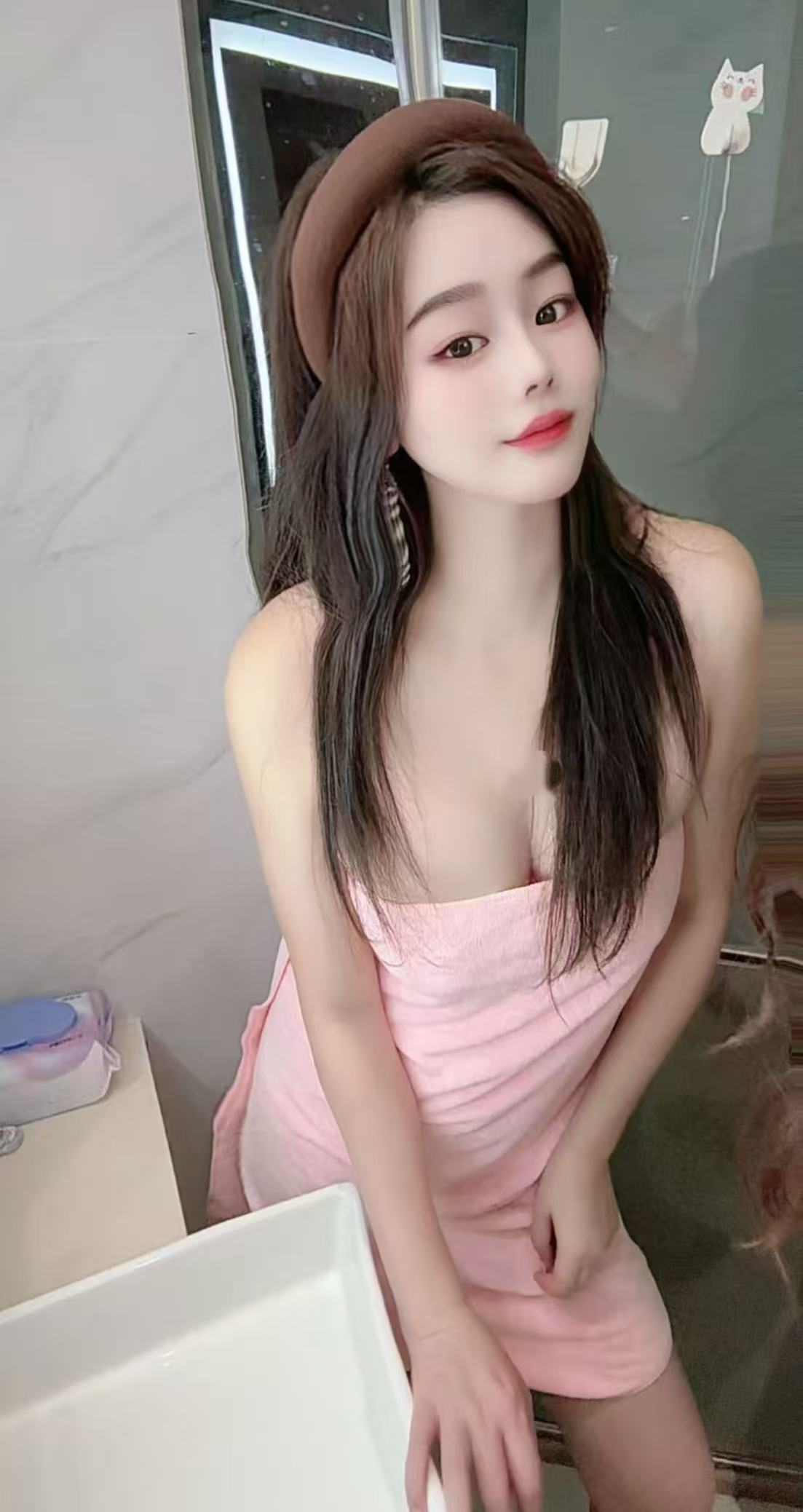 龙岗约会肤白长腿沐沐