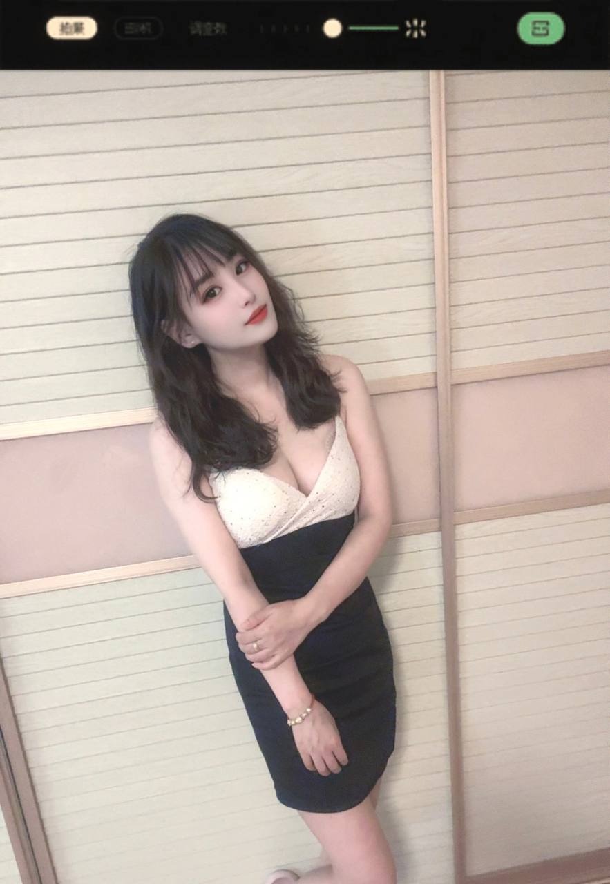 佛山禅城张槎巨乳大长腿冰冰
