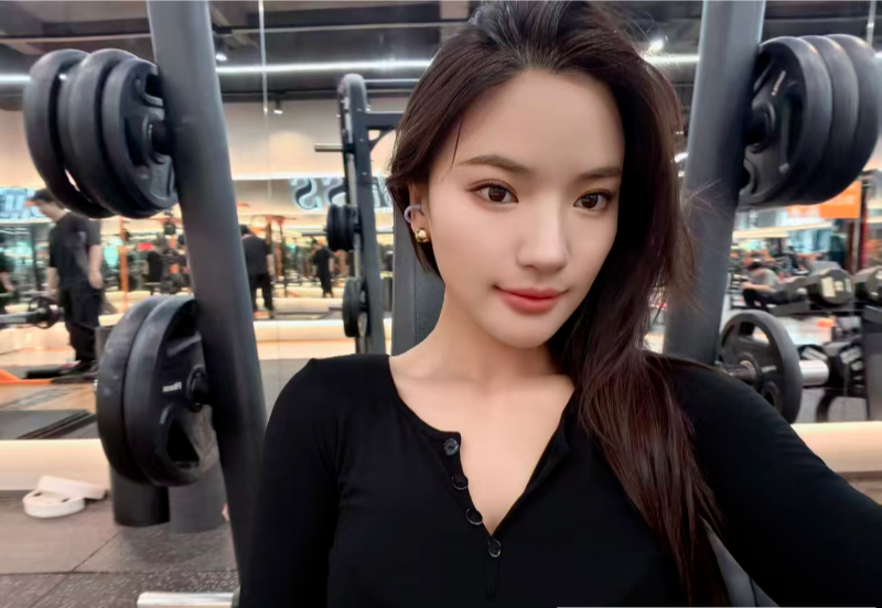 福田区约会一字马私教安妮