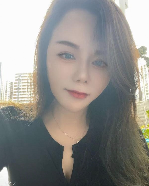 罗湖向西村火辣少妇