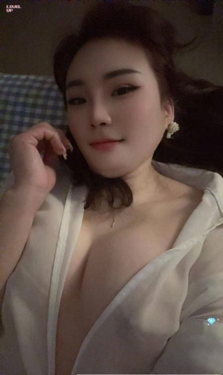 南山qm大新地铁站附近风韵少妇慕容