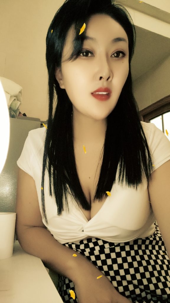 天河车陂地铁口验证少妇黄咪