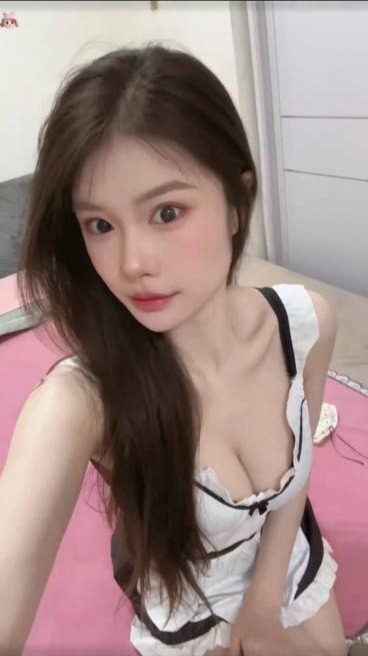 布吉地铁站附近验证大长腿服务系洋洋