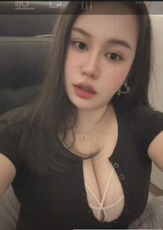 白云区大道北约会服务型巨乳骚妇