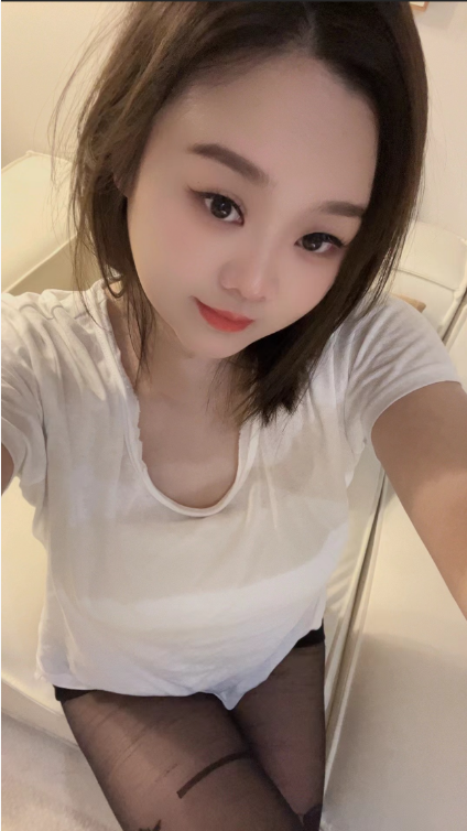 龙岗龙源地铁站的新龙商务大厦验证微胖少妇