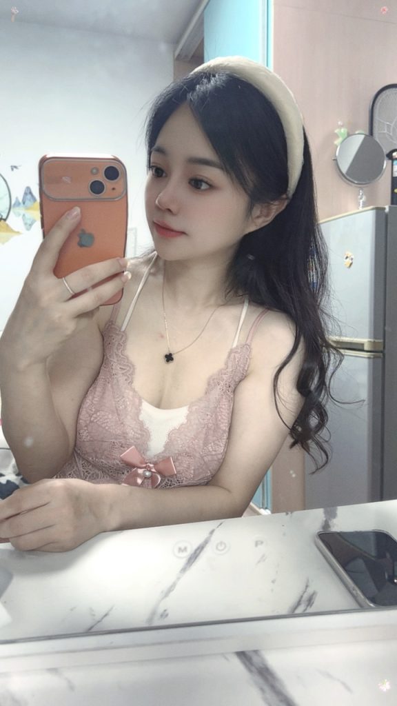 南山区约会高颜值美乳花花